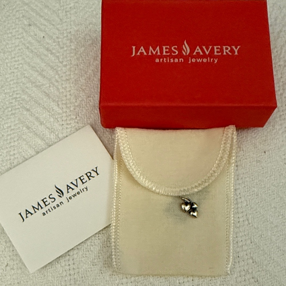 🧡 James Avery Silver Gathered Hearts Charm